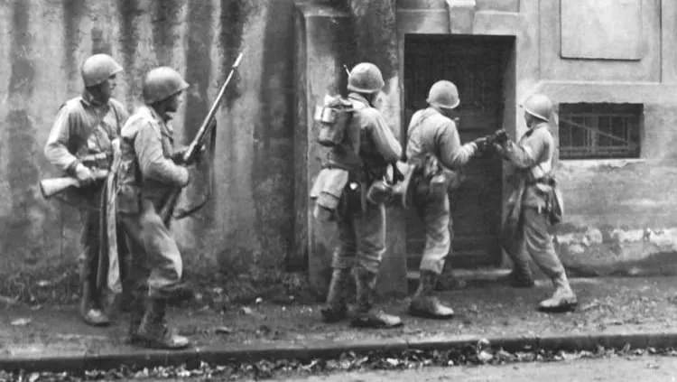 American soldiers during the fighting for Metz in 1944.