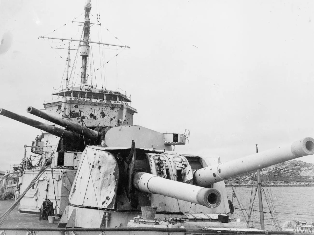 Damage to HMS Exeter after the Battle of the River Plate, 13 December 1939.