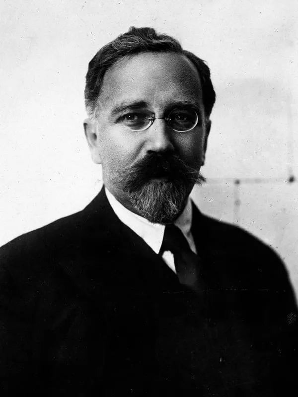 Lev Kamenev